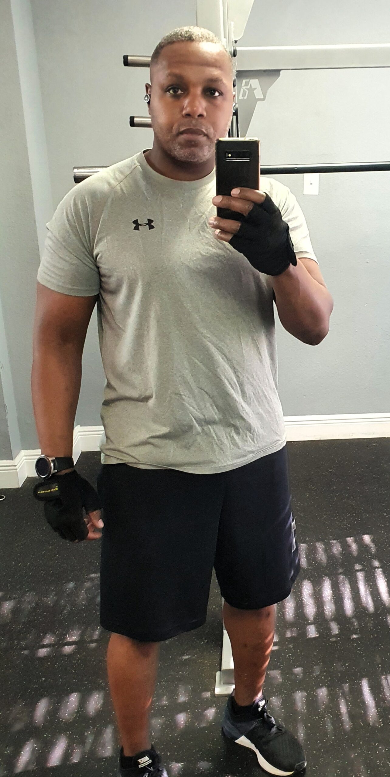SGT Bee’s Kitchen founder demonstrating a Sweet Science fitness training session